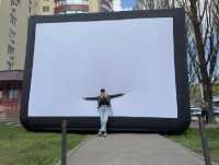 Экран надувной для уличного кинотеатра фото к объявлению